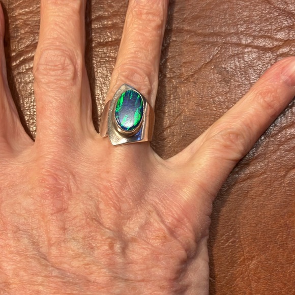 Sterling 925 Silver and Lab Opal Size 6 Ring - Picture 5 of 5